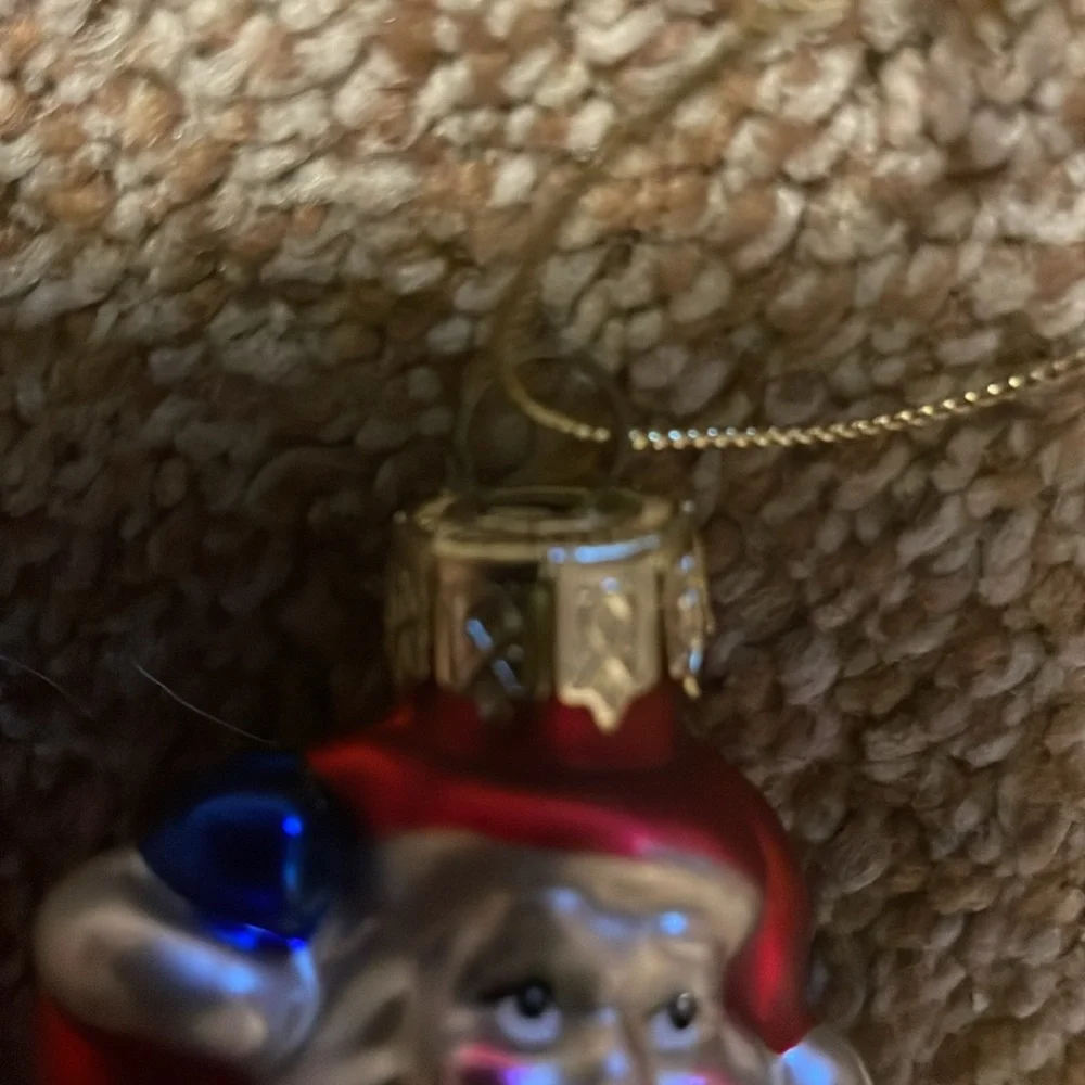 VTG Blown Glass Santa Holding A Wreath Christmas Tree Ornament 3.5” Tall